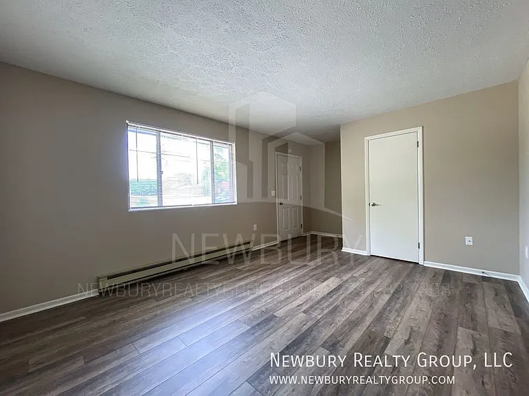 19 Clearview Mdws — Photo 3