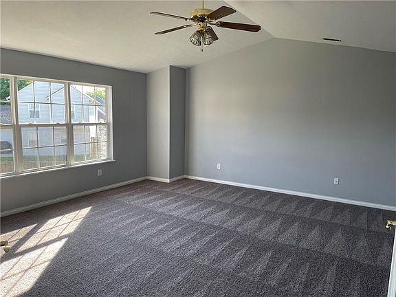 5th image of 1854 Venona Pl