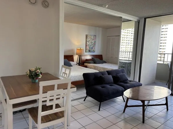 2240 Khi Ave, Honolulu, HI