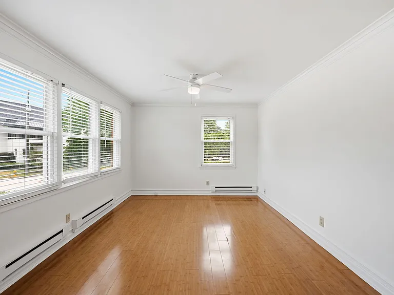 635 Daniels St #A — Photo 4