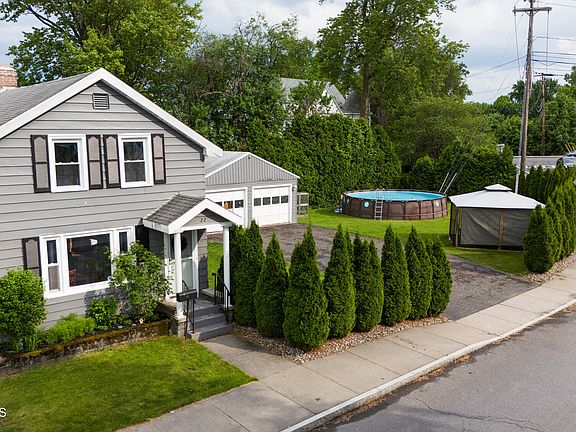 2nd image of 22 8th Street