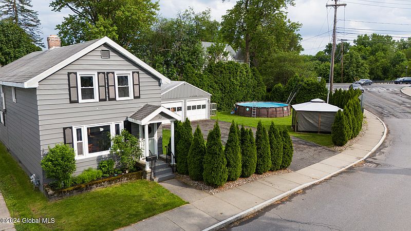 2nd image of 22 8th Street