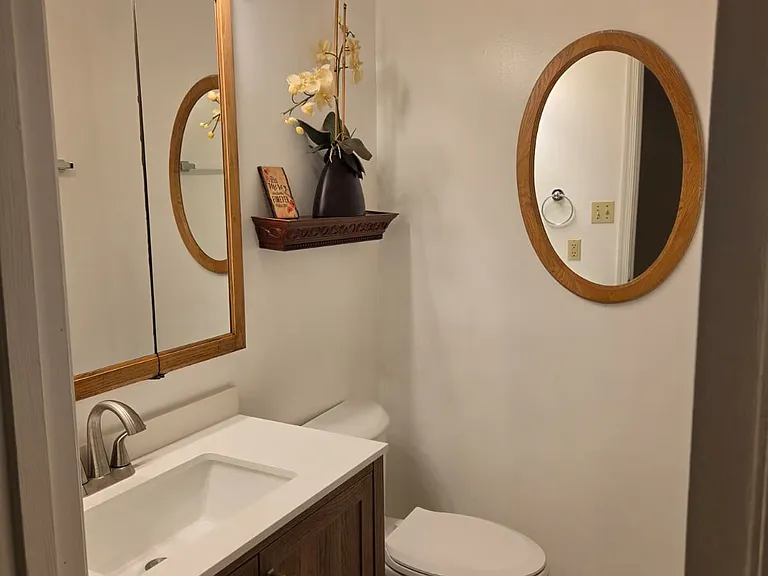 18 Hunters Gate Ct — Photo 35
