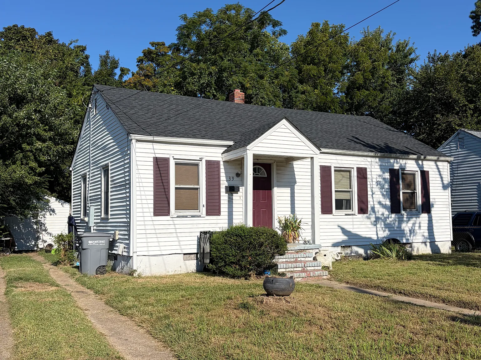 3 bed, 1000 sqft, $1,795 — Photo 1