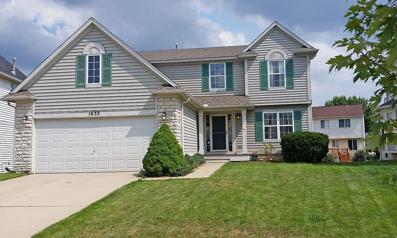 1633 Abigail Way photo 1