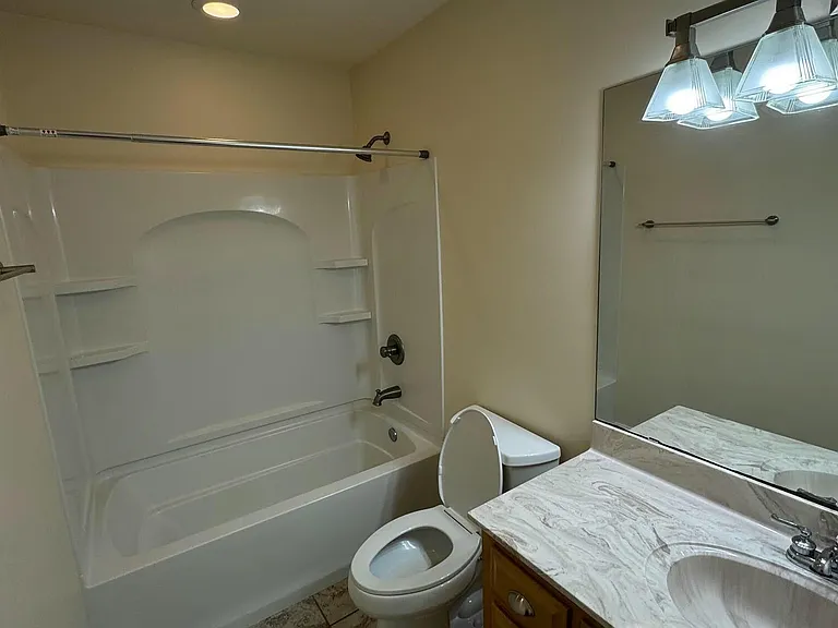 289 Highpoint Dr — Photo 11