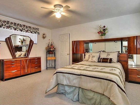 4th image of 6522 Camden Ave