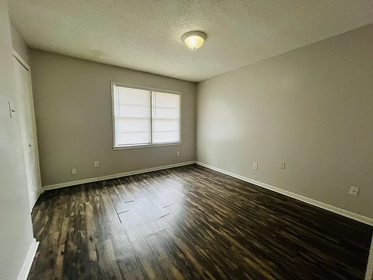 131 Wall St #114 — Photo 5