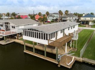 22118 Matagorda Dr, Galveston, TX 77554