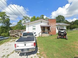 583 Jewell Rd, Parkersburg, WV 26101