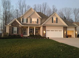 12381 Summerwood Dr, Concord Township, OH 44077