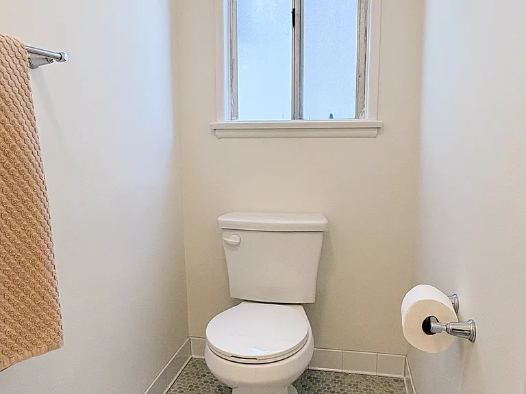En-suite bath