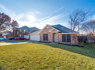 5120 Heatherdale Dr, Grapevine, TX 76051