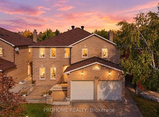 75 Somerset Cres, Richmond Hill, ON L4C 8N8