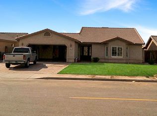 821 Garden Prince Ct, Mc Farland, CA 93250
