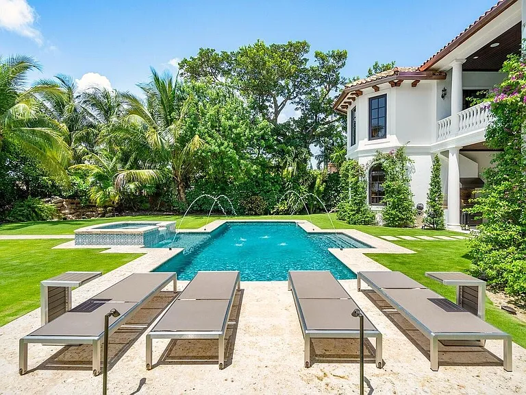 350 E Ocean Ave — Photo 66
