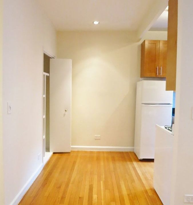 1st image of 515 E 78th St APT 4A