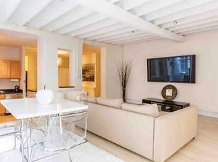 159 E 33rd St #1B, New York, NY 10016