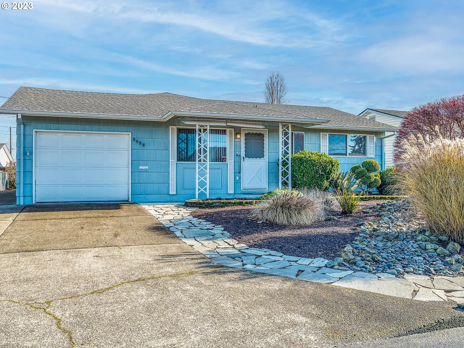 1652 Quinn Rd photo 1