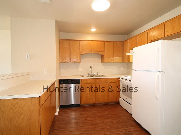 3904C Gus Dr — Photo 7