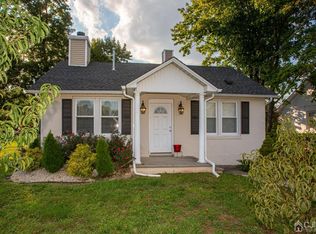 69 Dunhams Corner Rd, East Brunswick, NJ 08816