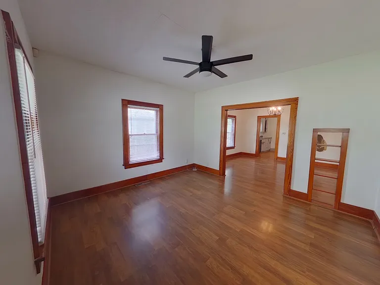 1625 S Hydraulic Ave — Photo 1