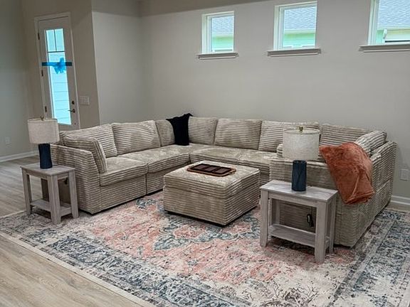 5th image of 319 Blue Starfish Ln