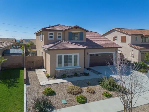 15755 Parry Peak Dr, Fontana, CA 92336