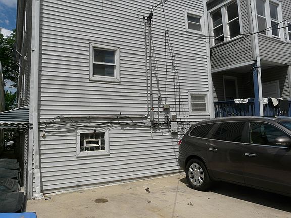 4th image of 4339 S Hermitage Ave