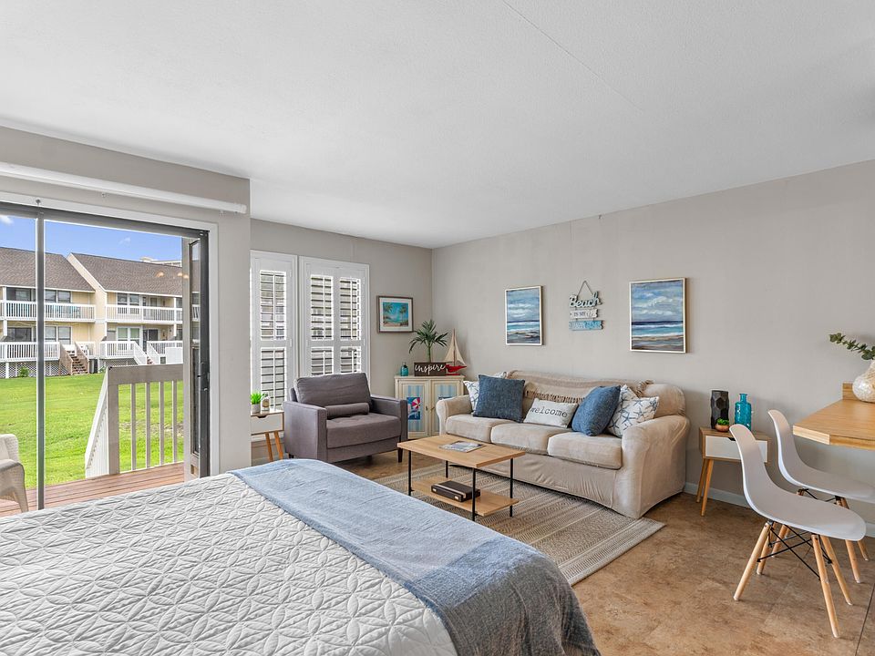 1st image of 775 Gulf Shore Dr Unit 8143
