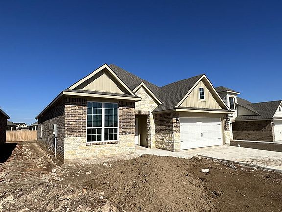 5th image of 1028 Shelby Dr