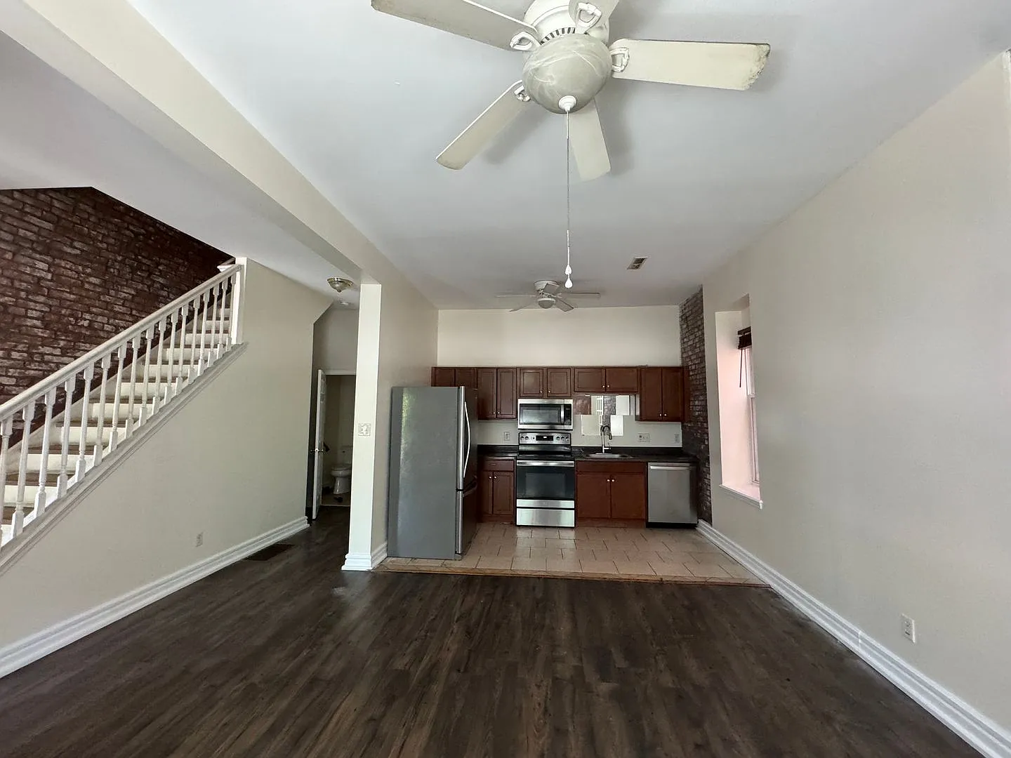 2027 Russell Blvd. — Photo 4