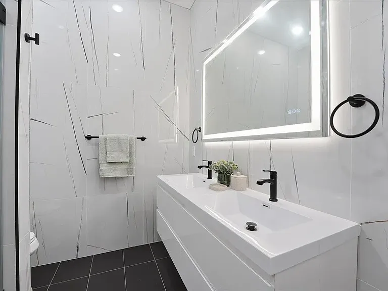 221 Columbia Ave #1 — Photo 7