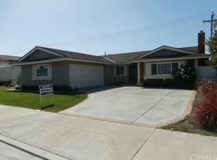 6852 Bridgewater Dr, Huntington Beach, CA 92647