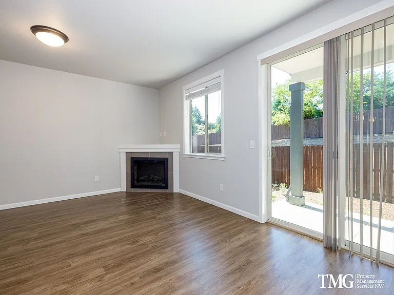 11308 NE 14th Ct — Photo 7