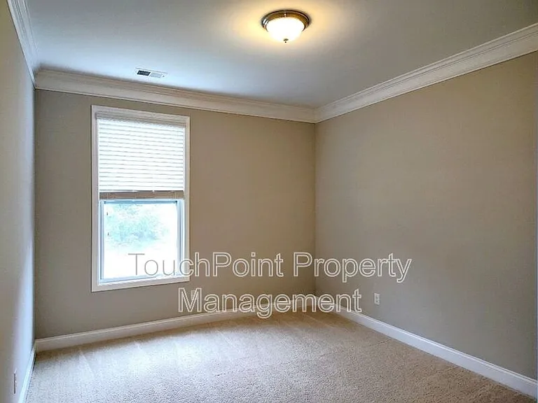 9310 Inverness Rd — Photo 10