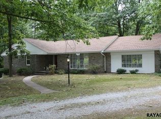 408 Shealer Rd, Gettysburg, PA 17325