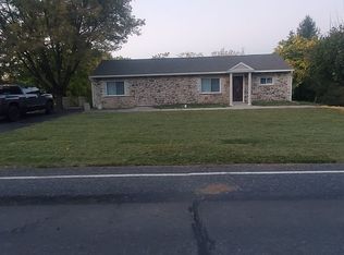 3712 Pricetown Rd, Fleetwood, PA 19522
