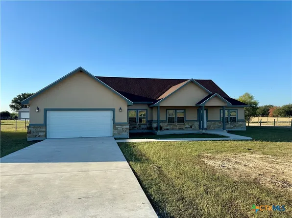 623 Thormeyer Rd, Seguin, TX 78155