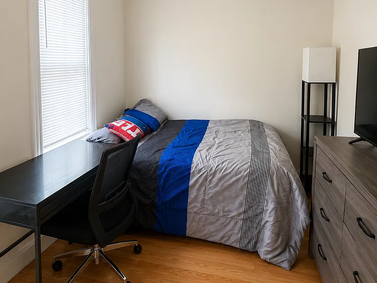 59 Fairbanks St #2 — Photo 3