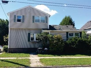 1719 20th St, Two Rivers, WI 54241