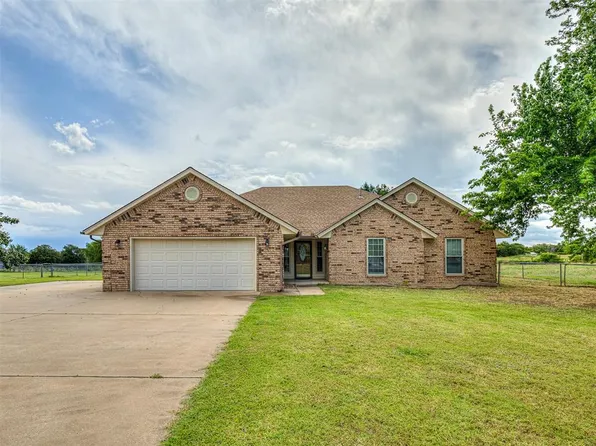 390 N Carolyn Dr, Choctaw, OK 73020
