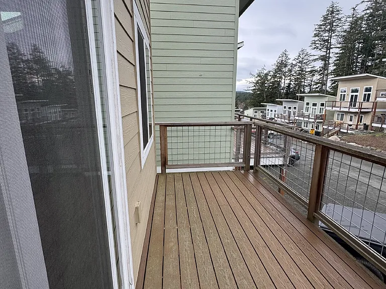605 Finnegan Way — Photo 27