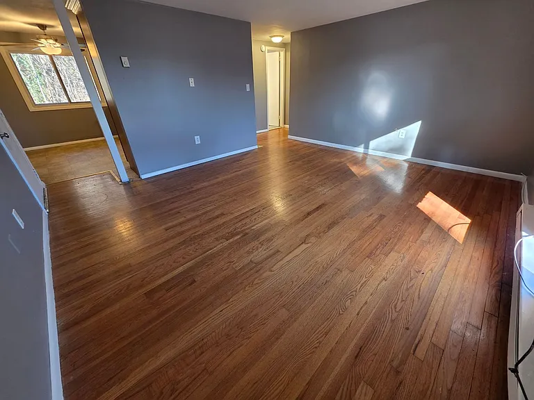1904 Parr Lake Dr — Photo 3
