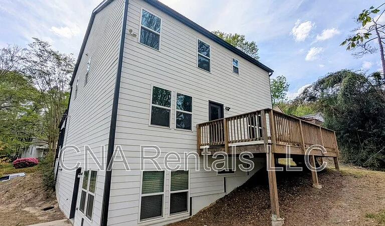 2367 Summit Ave — Photo 25