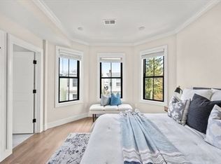 303 Maverick #Penthouse 4, Boston, MA 02128