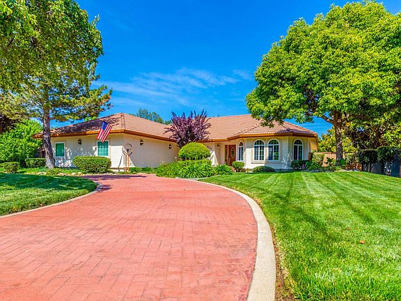 2nd image of 5337 Indianwood Dr