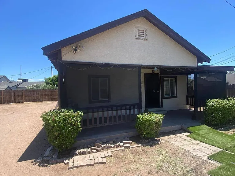 3432 E Cambridge Ave — Photo 3