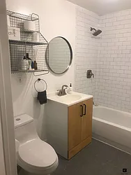 Rented by R New York