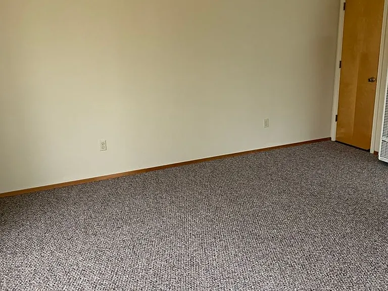 740 Bayside Rd — Photo 11